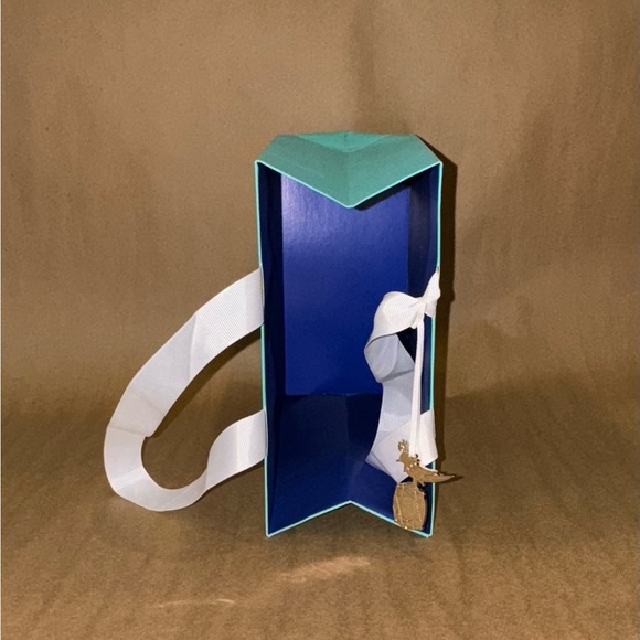 New TIFFANY&Co. Jean Schlumberger Bird-on-a-Rock charm +giftbag, Japan exclusive - Picture 8 of 11